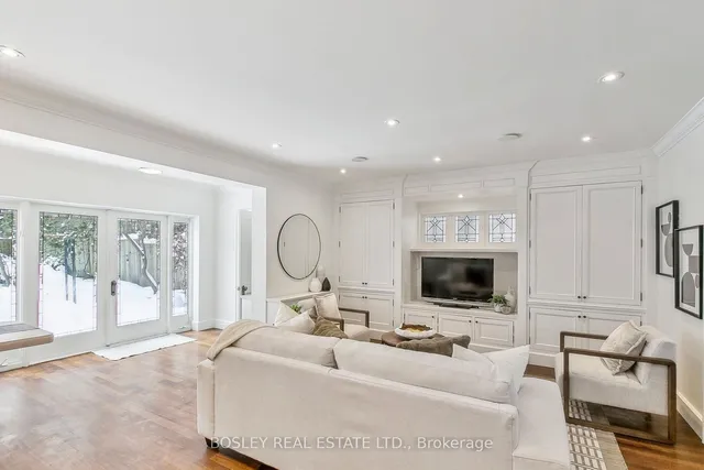 Additional image 8 of 352 Inglewood Dr