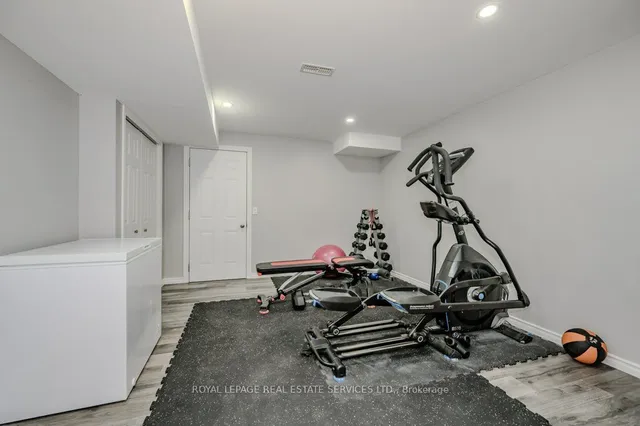 Additional image 35 of 548 Terrace Way