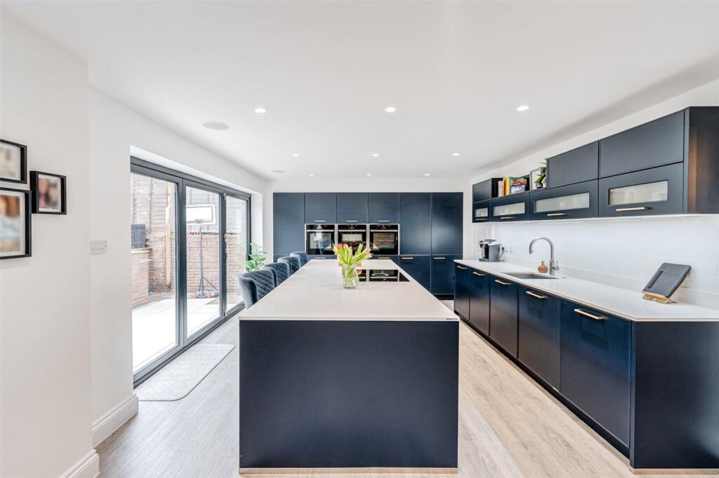 Additional image 17 of Vale Avenue, Findon Valley, Worthing, West Sussex, BN14