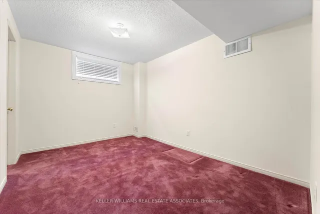 Additional image 25 of 65 Summerfield Cres