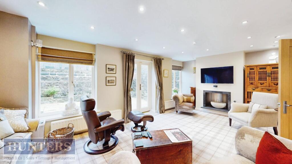 Additional image 3 of The Engine House, Weavers Court