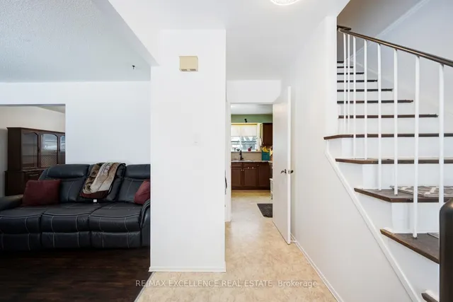 Additional image 6 of 102 Rutherford Rd