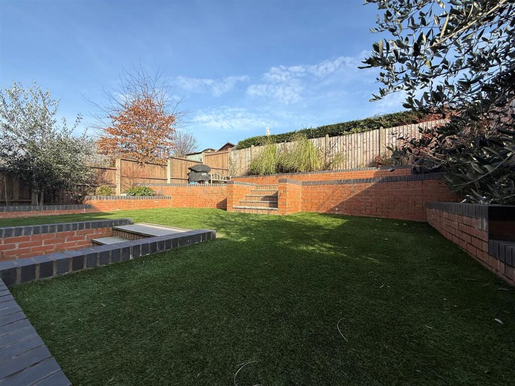 Additional image 19 of The Mount, Cradley Heath