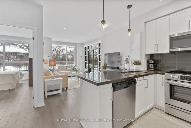 Additional image 5 of 840 Queens Plate Dr Unit 104