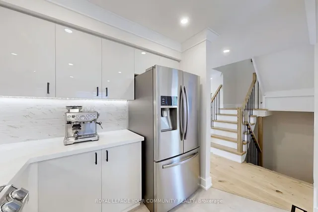 Additional image 11 of 19 West Deane Park Dr Unit 4