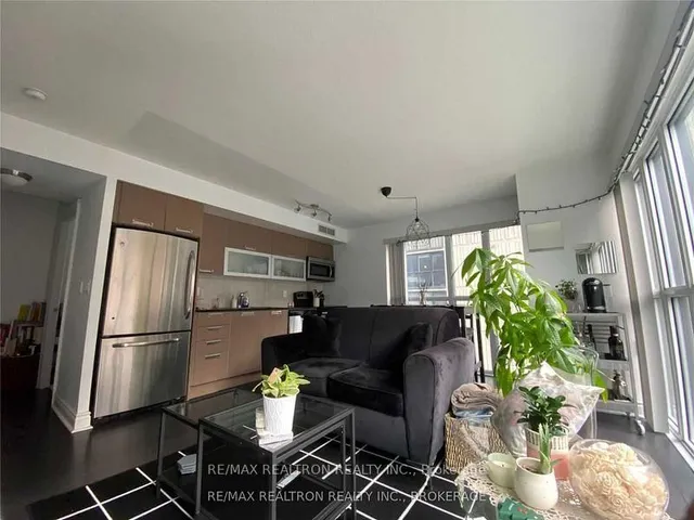 Additional image 4 of 28 Ted Rogers Way Unit 711