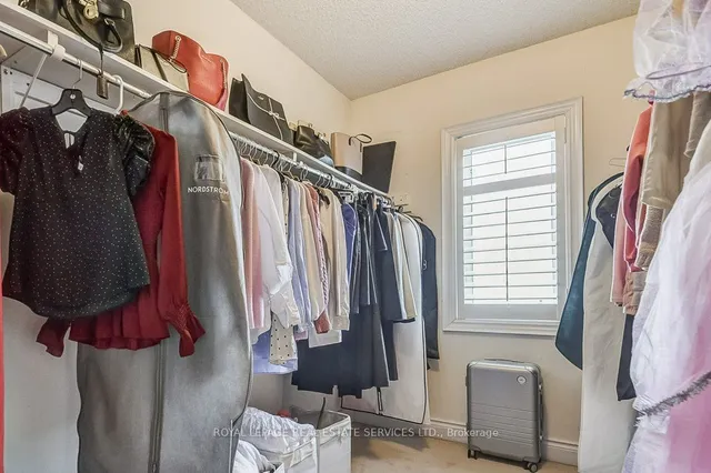 Additional image 33 of 17 Clockwork Lane