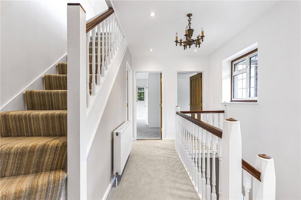 Additional image 13 of Firs Walk, Tewin, Welwyn, AL6