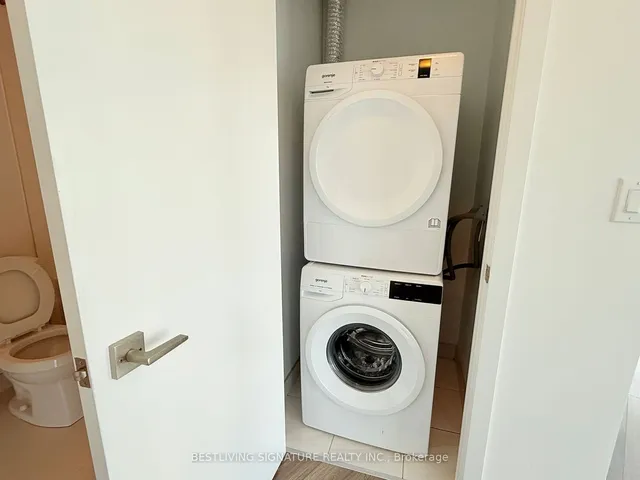 Additional image 7 of 159 Wellesley St Unit 1803