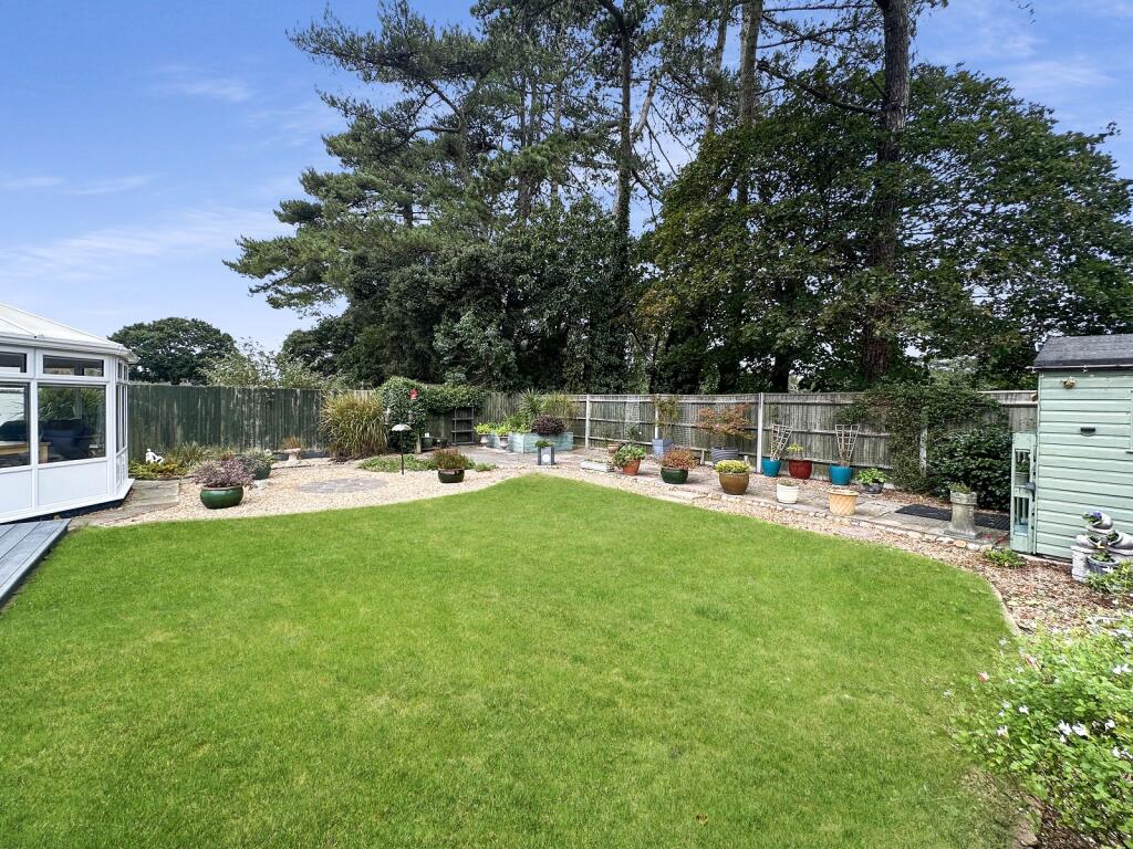 Additional image 17 of Elmwood Way, Highcliffe, Dorset. BH23 5DL