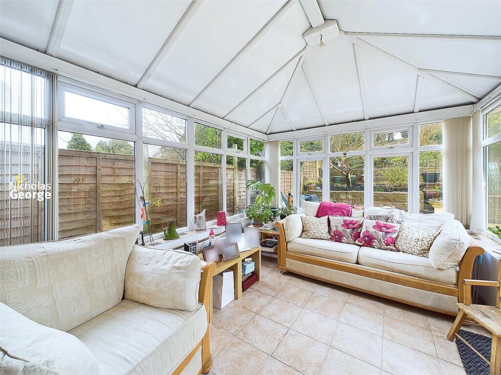 Additional image 11 of Meadow View, Birmingham, West Midlands, B13