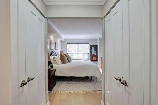 Additional image 21 of 2210 Lakeshore Rd Unit 504