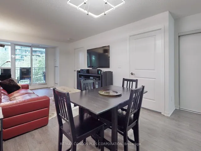 Additional image 7 of 35 Bastion St Unit 310