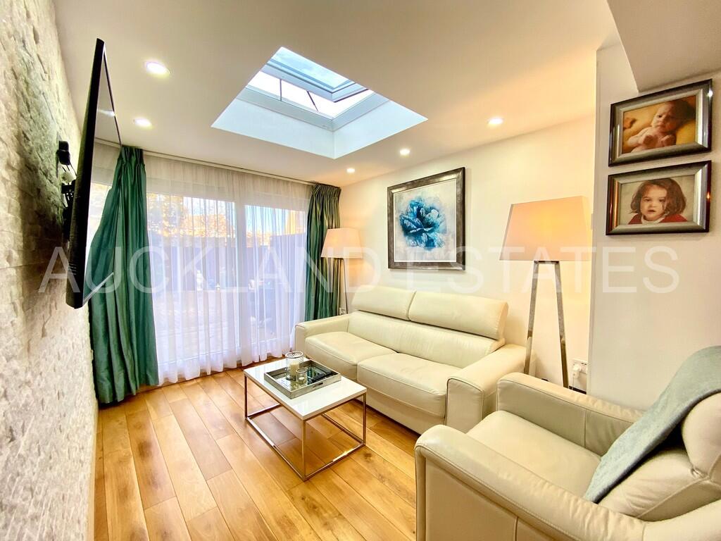 Additional image 31 of Vincenzo Close, Welham Green