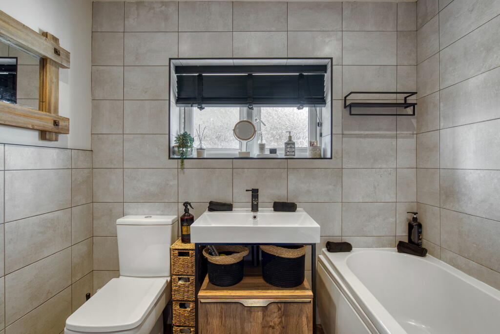 Additional image 18 of Chatsworth Drive, Chester, Cheshire, CH2 2ND