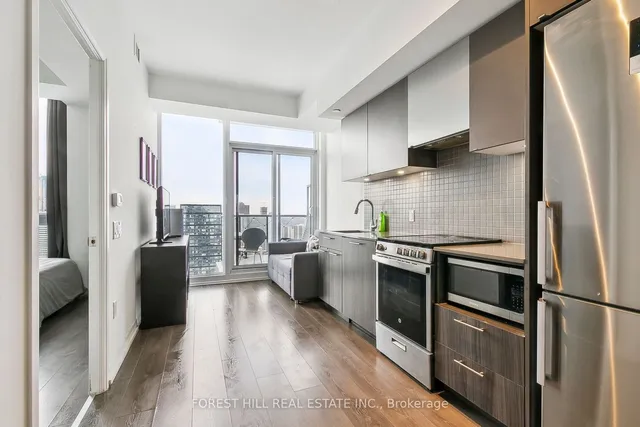 Additional image 19 of 251 Jarvis St Unit PH12