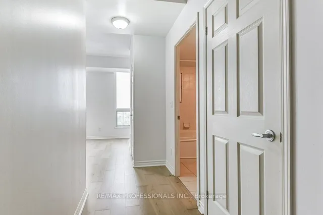 Additional image 6 of 70 High Park Ave Unit 1701