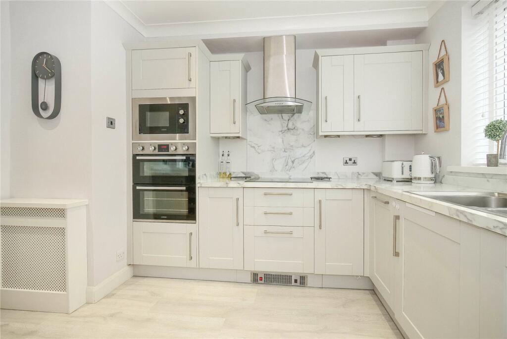 Additional image 10 of Somerset Avenue, Baildon, Shipley, West Yorkshire, BD17