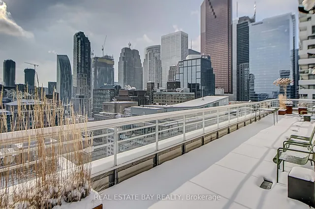 Additional image 26 of 50 Lombard St Unit 1004