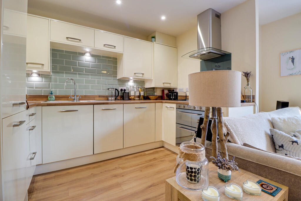 Additional image 16 of Millstone Way, Harpenden, AL5