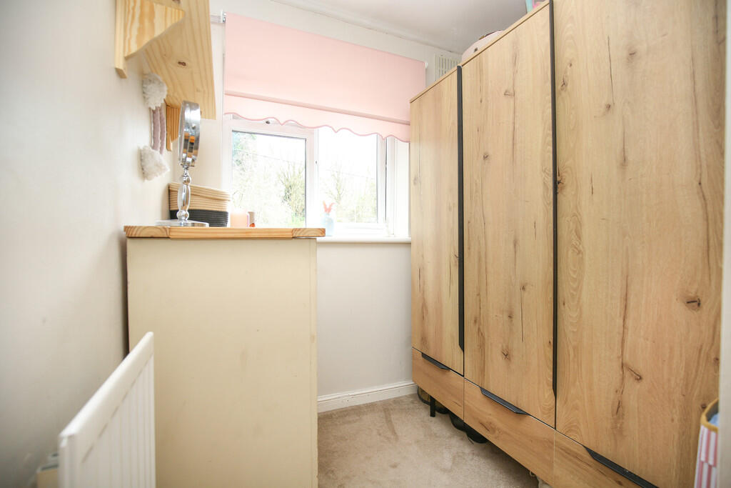 Additional image 11 of Long Street, Dordon