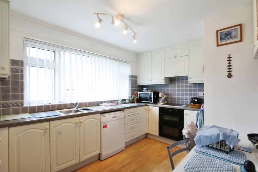 Additional image 4 of West Cliff Road, BOURNEMOUTH, Dorset, BH4