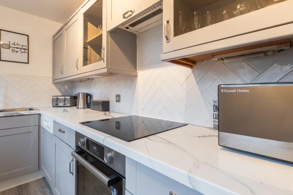 Additional image 3 of High Street, Henley-in-Arden, B95