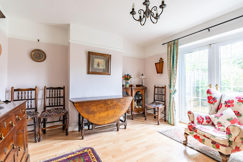 Additional image 7 of Carisbrooke Road, Harpenden, Hertfordshire, AL5