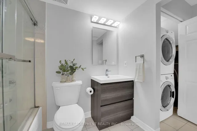 Additional image 29 of 1701 Lampman Ave Unit 404