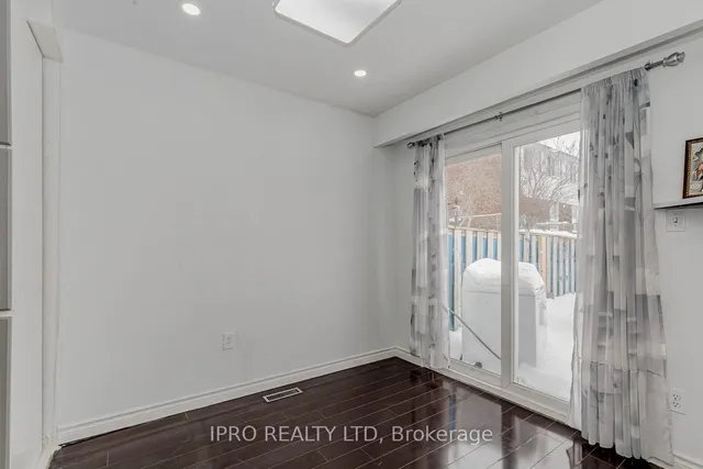 Additional image 14 of 7406 Darcel Ave Unit 1