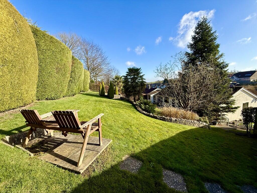 Additional image 18 of The Street, Farmborough