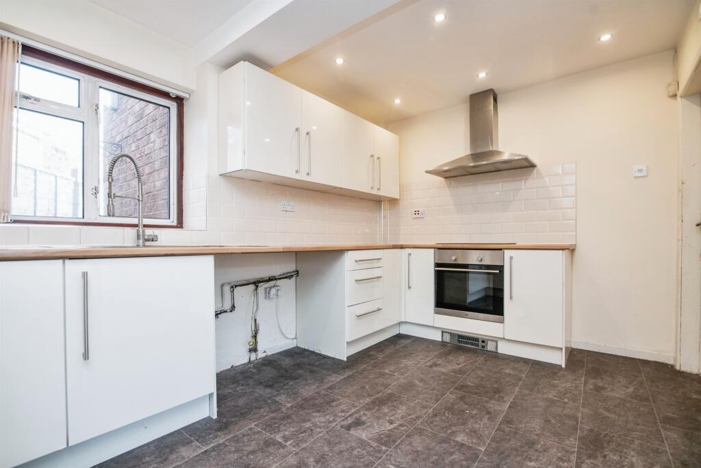 Additional image 7 of Perry Park Crescent, BIRMINGHAM