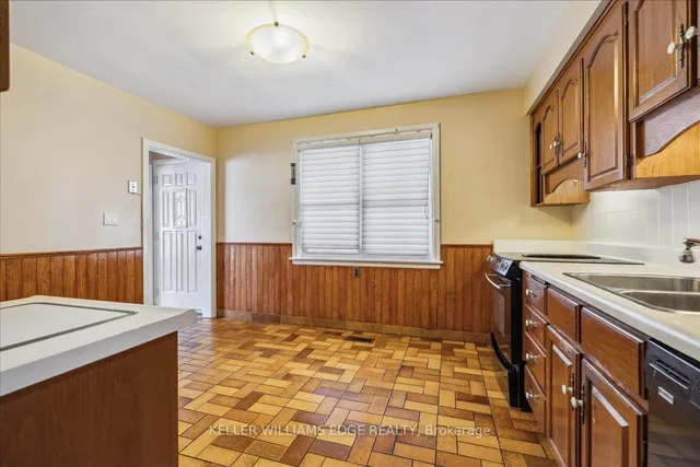 Additional image 16 of 366 Pepper Dr