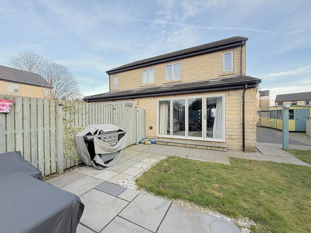 Additional image 9 of Delf Hill Close, Low Moor, Bradford, BD12