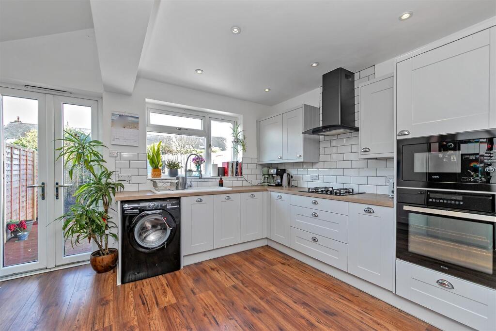 Additional image 20 of Cavendish Road, St. Albans