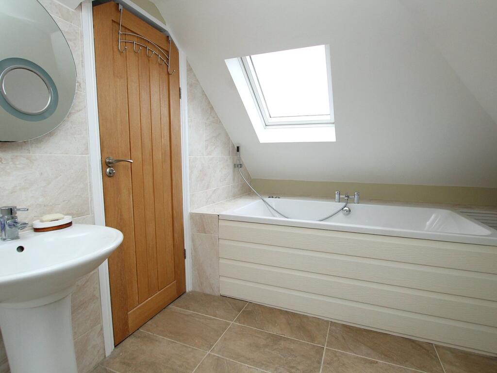 Additional image 25 of Pergin Crescent, Poole, BH17