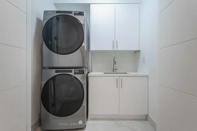 Additional image 26 of 241A Evelyn Ave