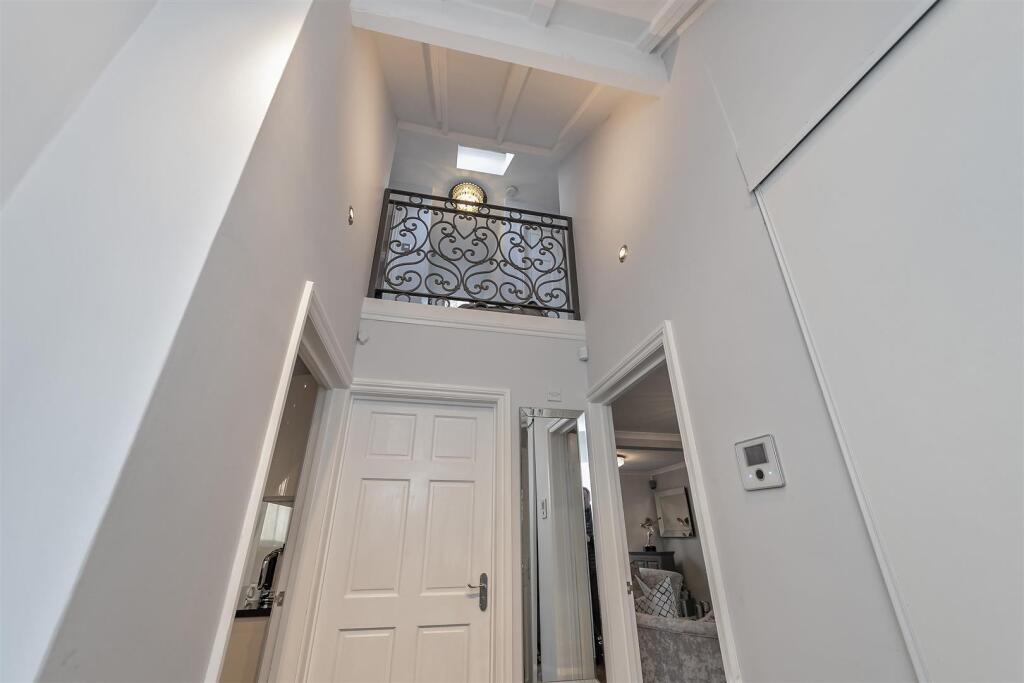 Additional image 19 of Newlyn Close, Bricket Wood