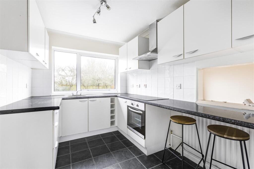 Additional image 5 of Detached House in Corner Plot