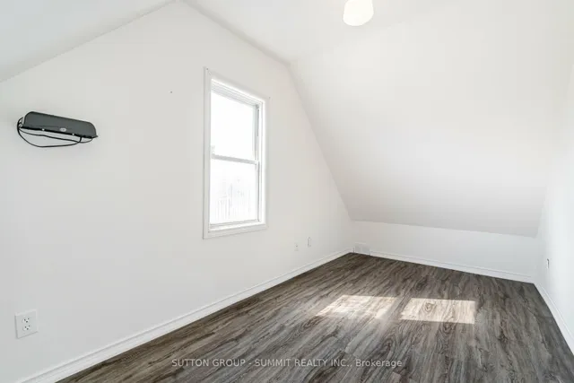 Additional image 27 of 73 Hope Ave