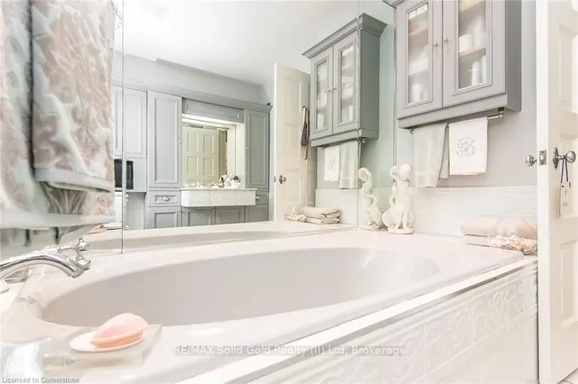 Additional image 30 of 65 Edgehill Dr