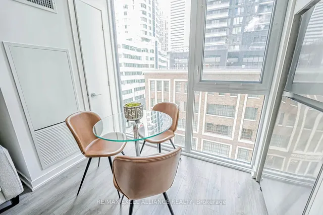 Additional image 16 of 357 King St Unit 503