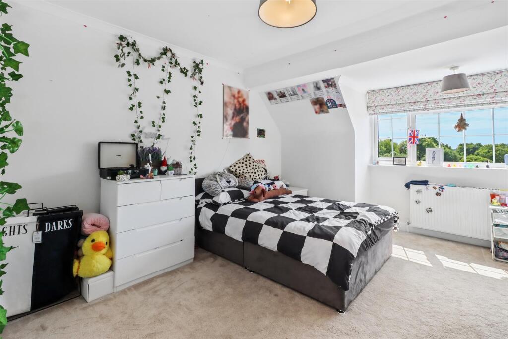 Additional image 23 of Stuart Avenue, Eastbourne