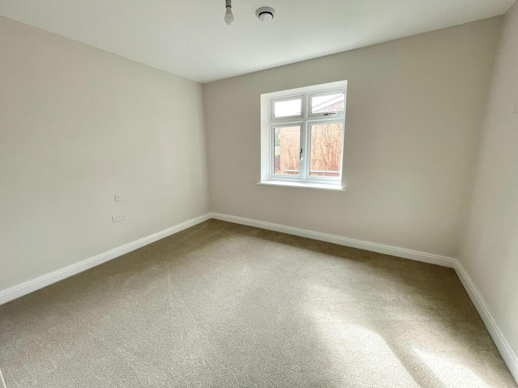 Additional image 10 of OAK TREE PLACE, Ground Floor Apartment, Shirley