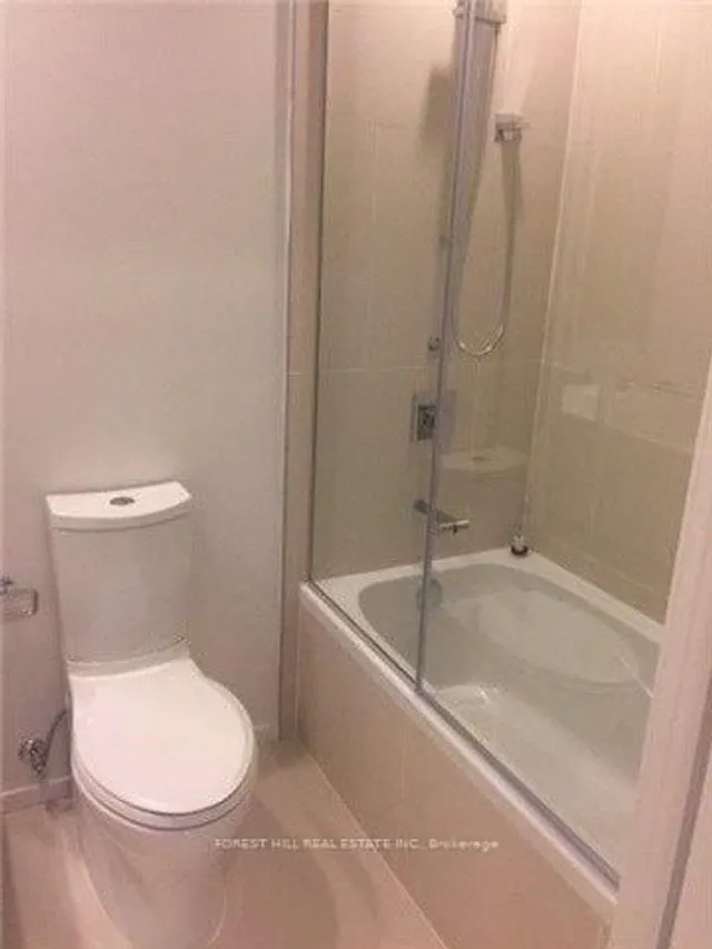 Additional image 9 of 1 Bloor St Unit 2706