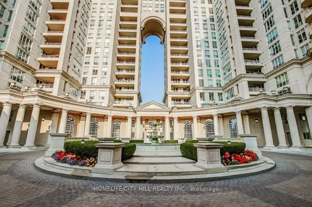 2285 Lake Shore Blvd Unit 506