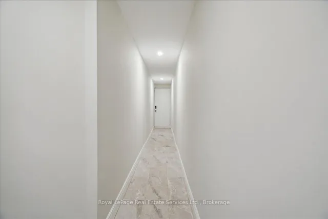 Additional image 10 of 1513 Upper Middle Rd Unit 3