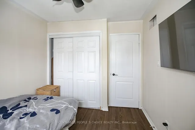 Additional image 30 of 81 Ravenscliffe Crt