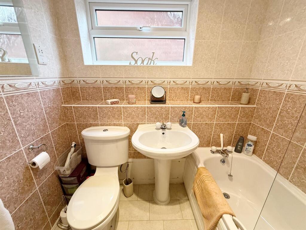 Additional image 26 of Chestnut Close, Streetly, Sutton Coldfield