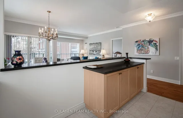 Additional image 11 of 1 Clairtrell Rd Unit 212